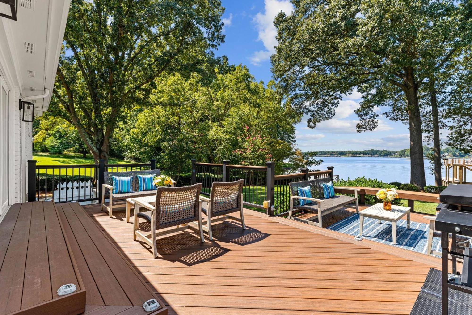 Lakefront Living Mooresville Zewnętrze zdjęcie
