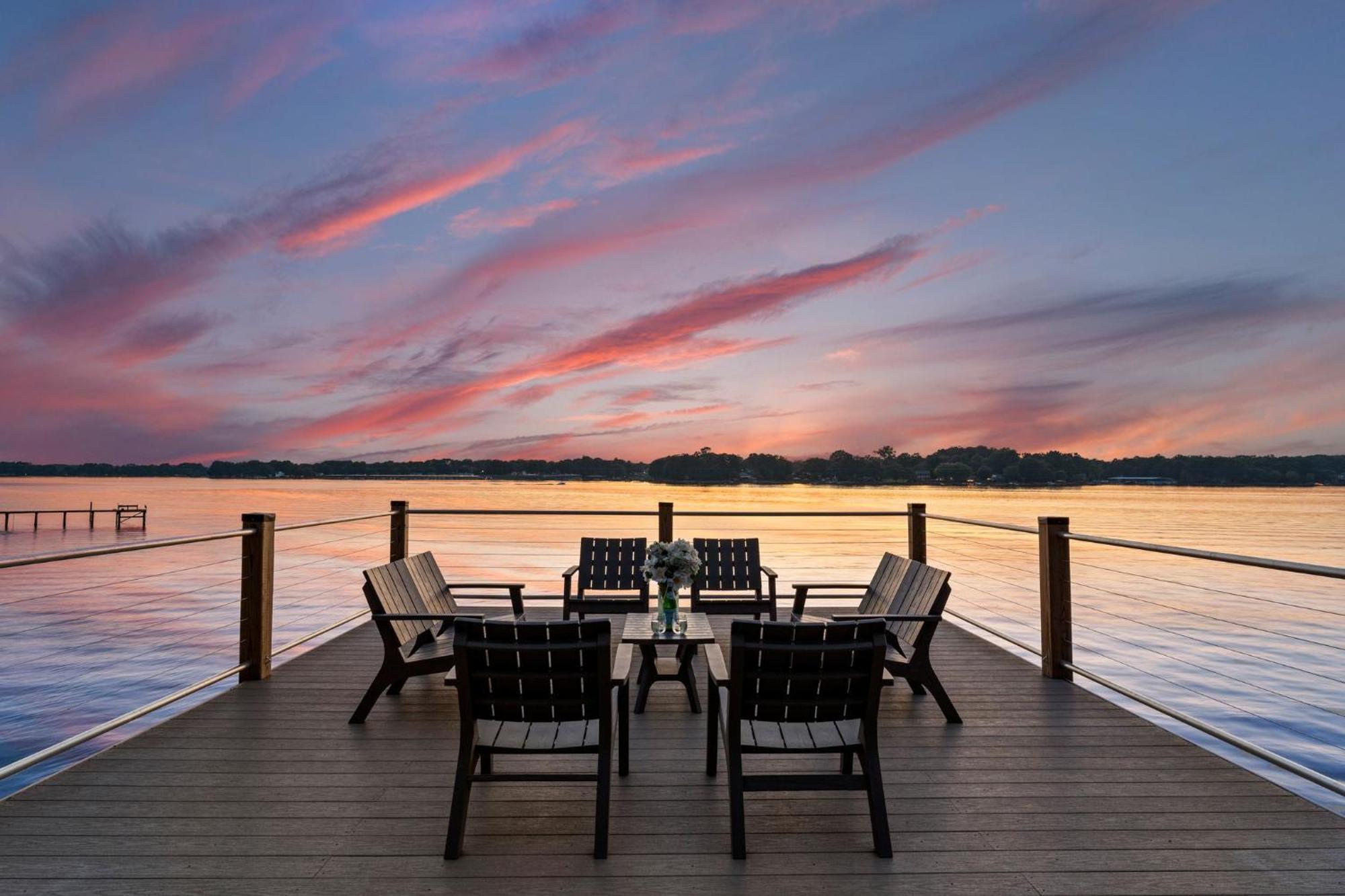 Lakefront Living Mooresville Zewnętrze zdjęcie